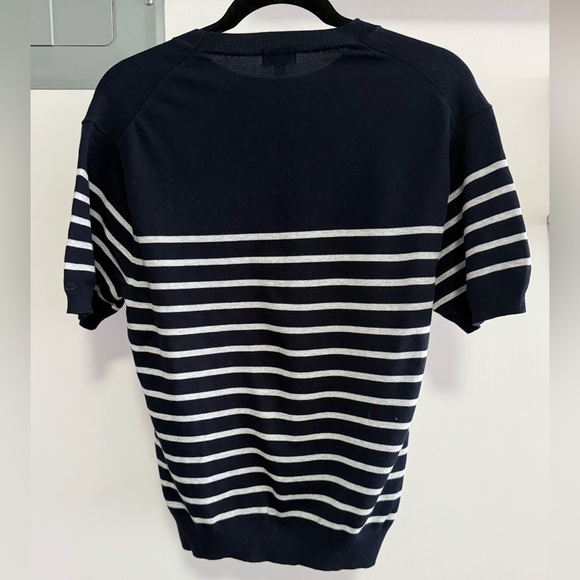Uniqlo Navy and White Striped Shirt - Picture 4 of 8